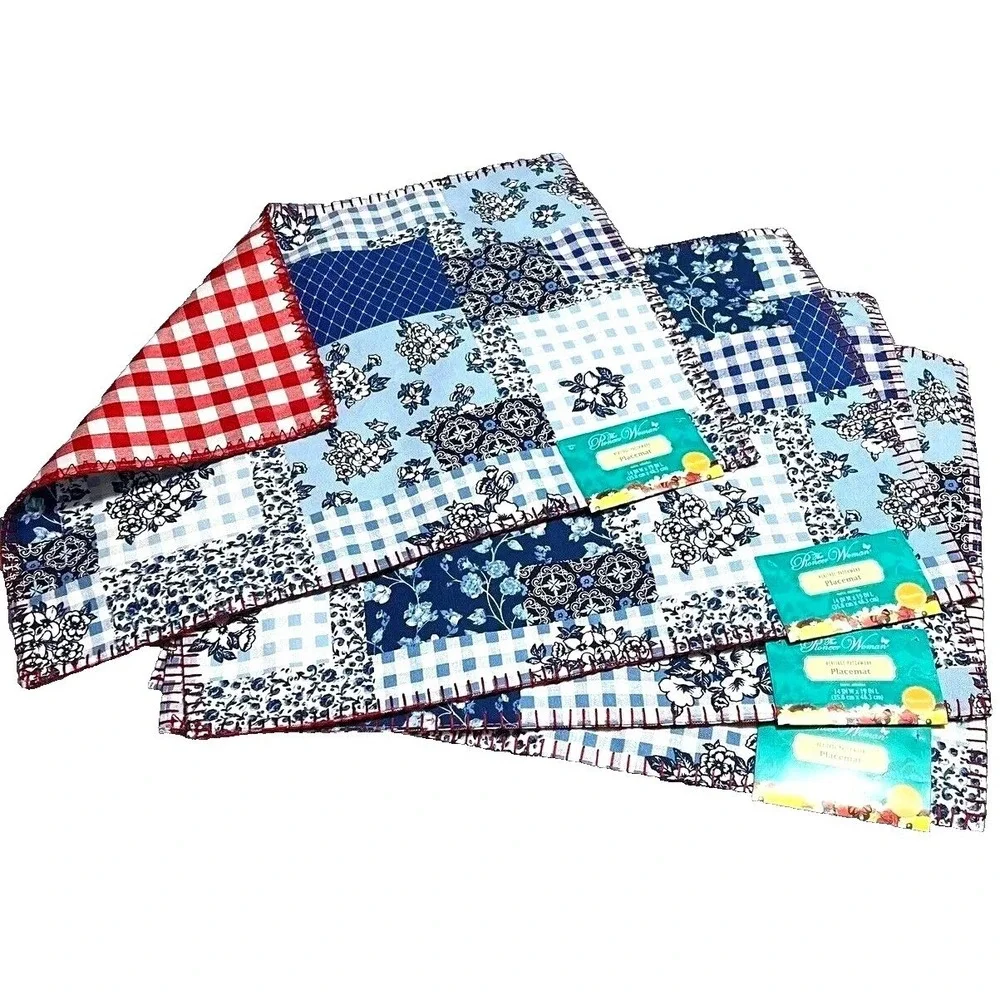 The Pioneer Woman Heritage Patchwork Reversible Placemats‎ Blue Red Set of 4 NEW
